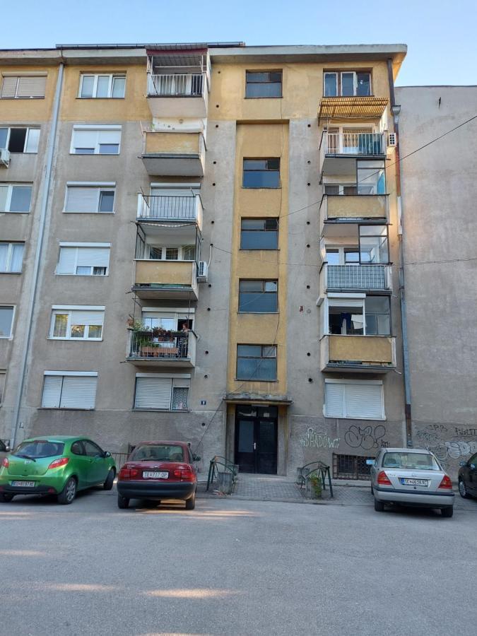 Wild Innu Apartment Skopje Exterior photo